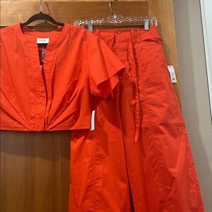 Joie Vibrant Red Ensemble